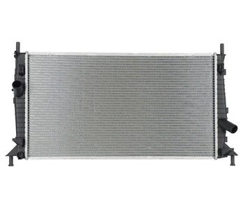 RADIADOR PARA FOCUS 2008 2009 2010 A 2013 DENSO 3M5H8005RK